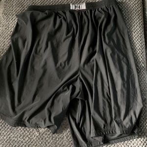UA Men’s gym shorts